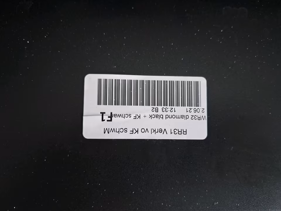 Original ROLLS-ROYCE CULLINAN RR31 Front Bumper Front Bumper - Image 4