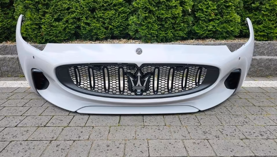 MASERATI GRANTURISMO m189 Electrical Front Bumper