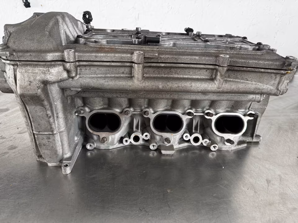 Porsche 991 GT3 MK2 4.0 Cylinder Head 4-6 9A110401296
