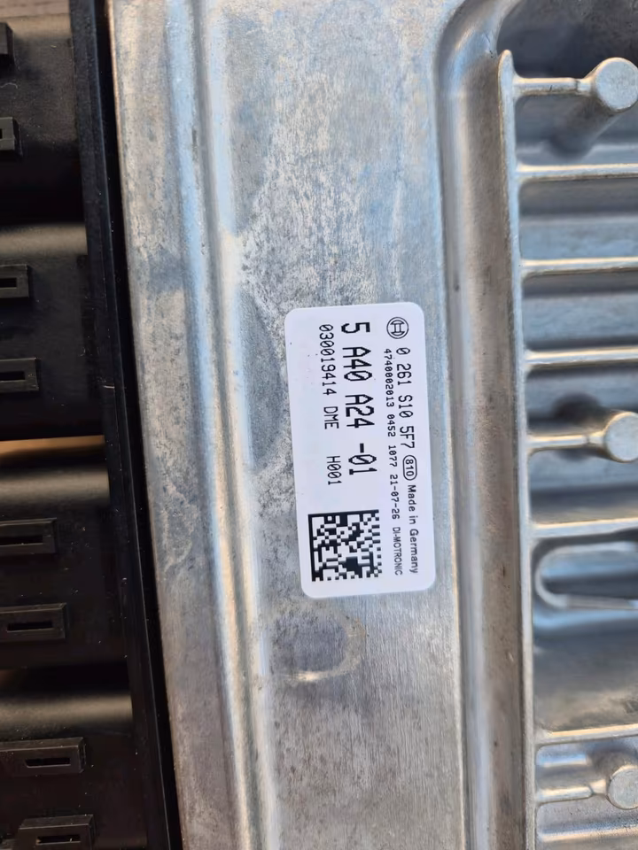 BMW M3 G80 M4 G82 Engine Control Unit 5A40A24 2x Key BDC SET - Image 6