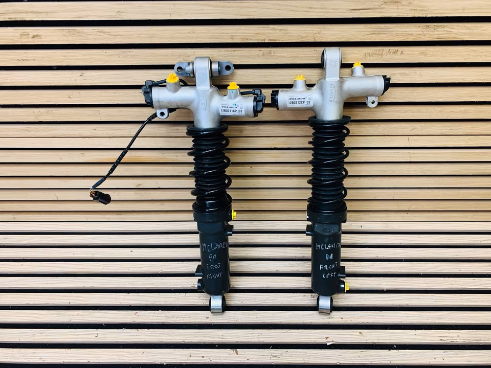 McLaren P1 Front Left Right Shock Absorber 12B0212CP 12B0211CP - Image 7