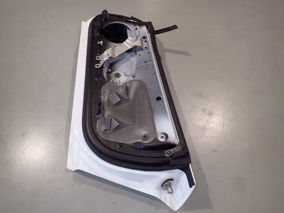 LAMBORGHINI AVENTADOR LP700 DOOR COMPLETE, RIGHT GLASS - Image 4