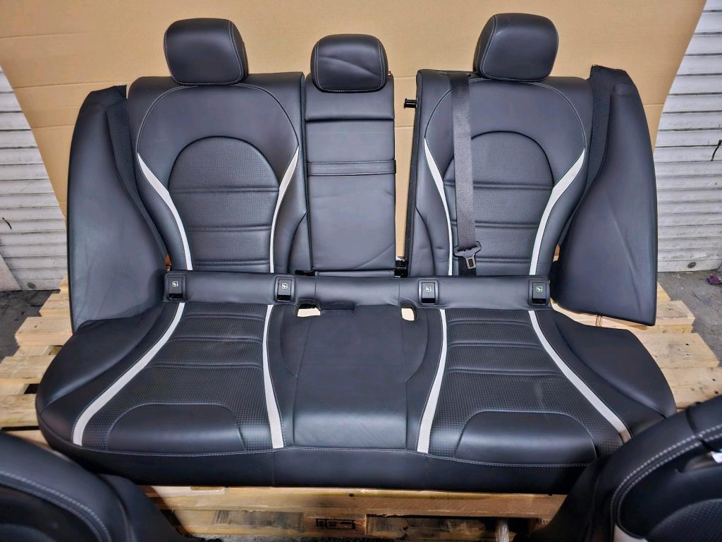 Mercedes C63 AMG Performance Bucket Seats - Image 9
