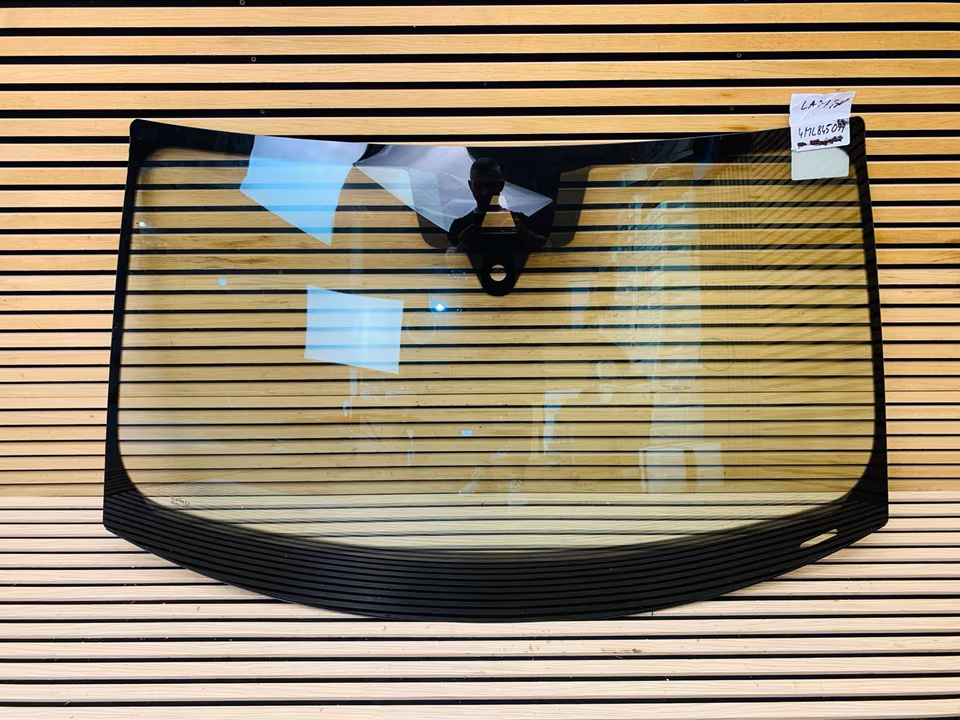 Lamborghini Urus Windshield 4ML845099 - Image 6
