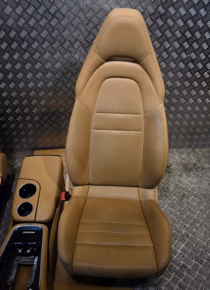 PORSCHE PANAMERA 971 SEAT SET BEIGE - Image 8