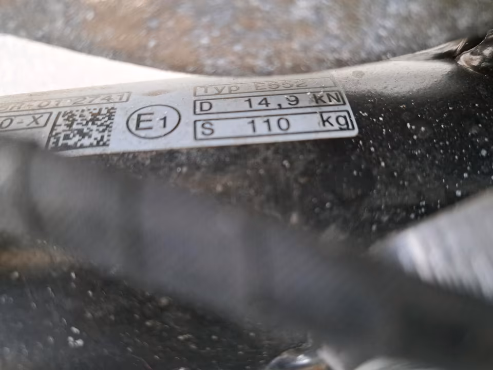 ROLLS ROYCE CULLINAN RR31 Towbar 10024330-003 - Image 2