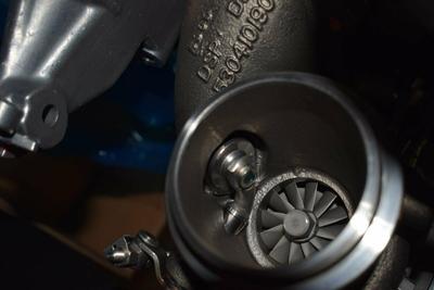 Mercedes Diesel Complete Engine - Image 2