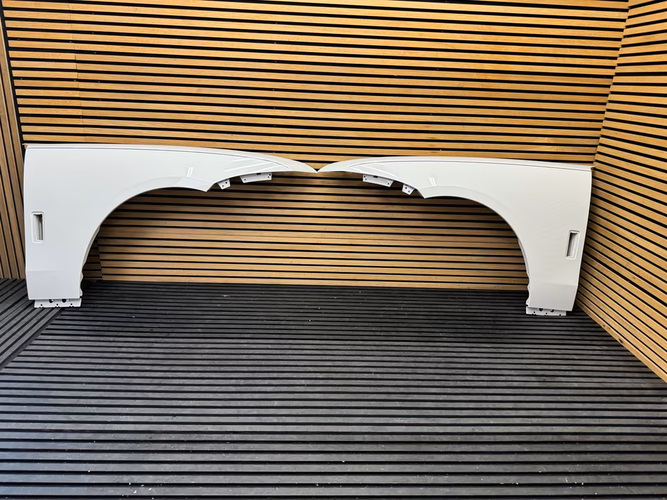 Rolls Royce Ghost Fender Right Left New Model - Image 5