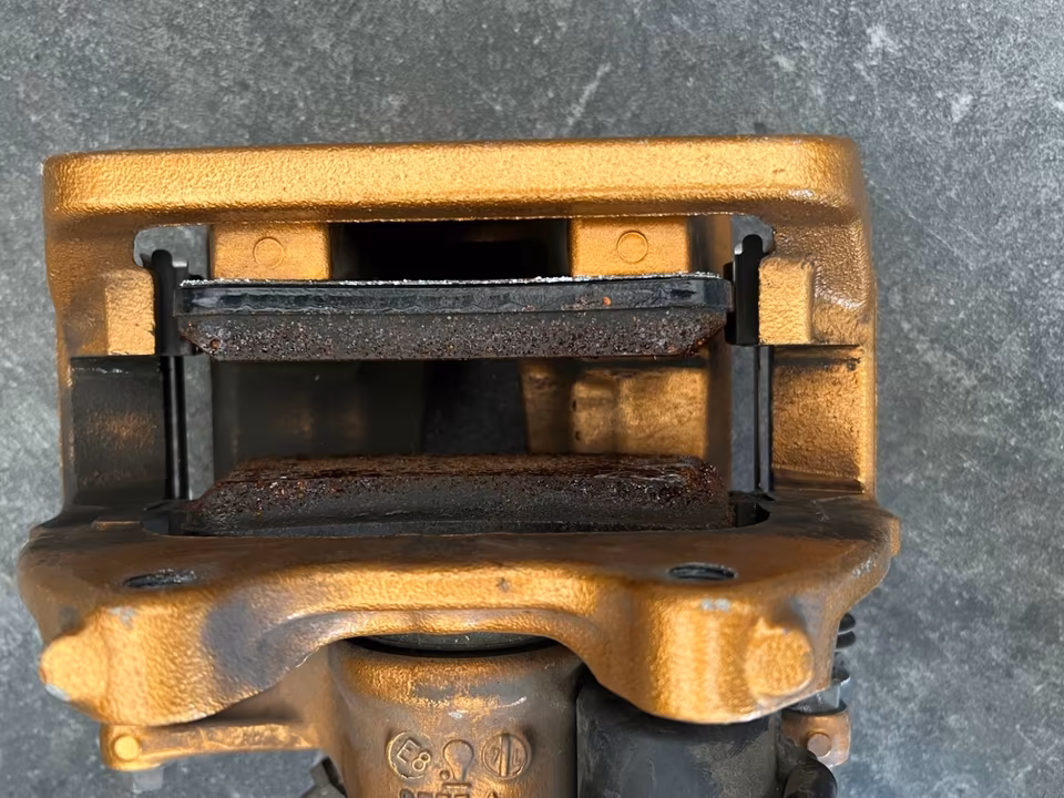 MERCEDES AMG GTR GT 190 CERAMIC CERAMIC BRAKE SYSTEM BRAKE - Image 7