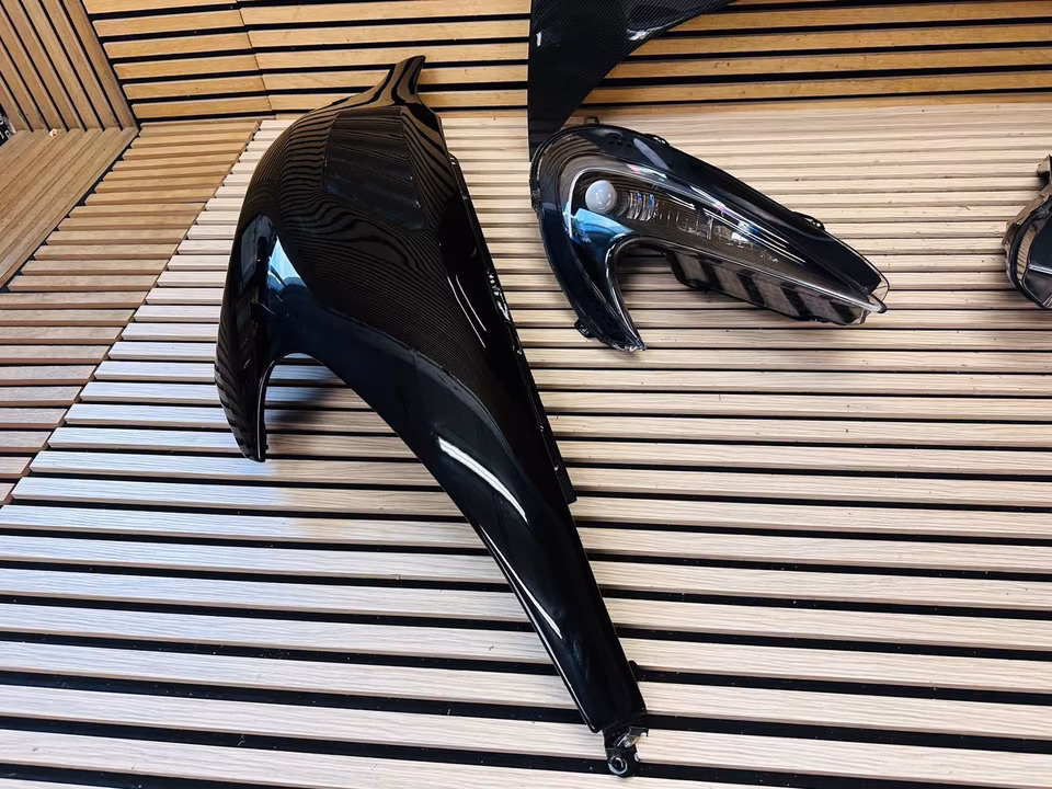 McLaren 650S MSO fender hood carbon - Image 9