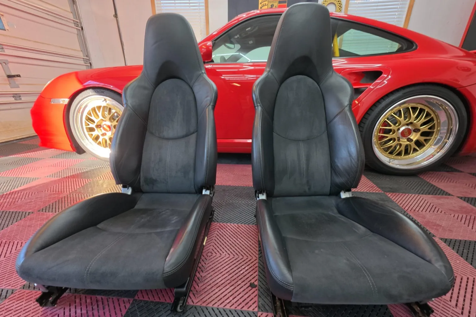 Porsche 997 Adaptive Sport Seats