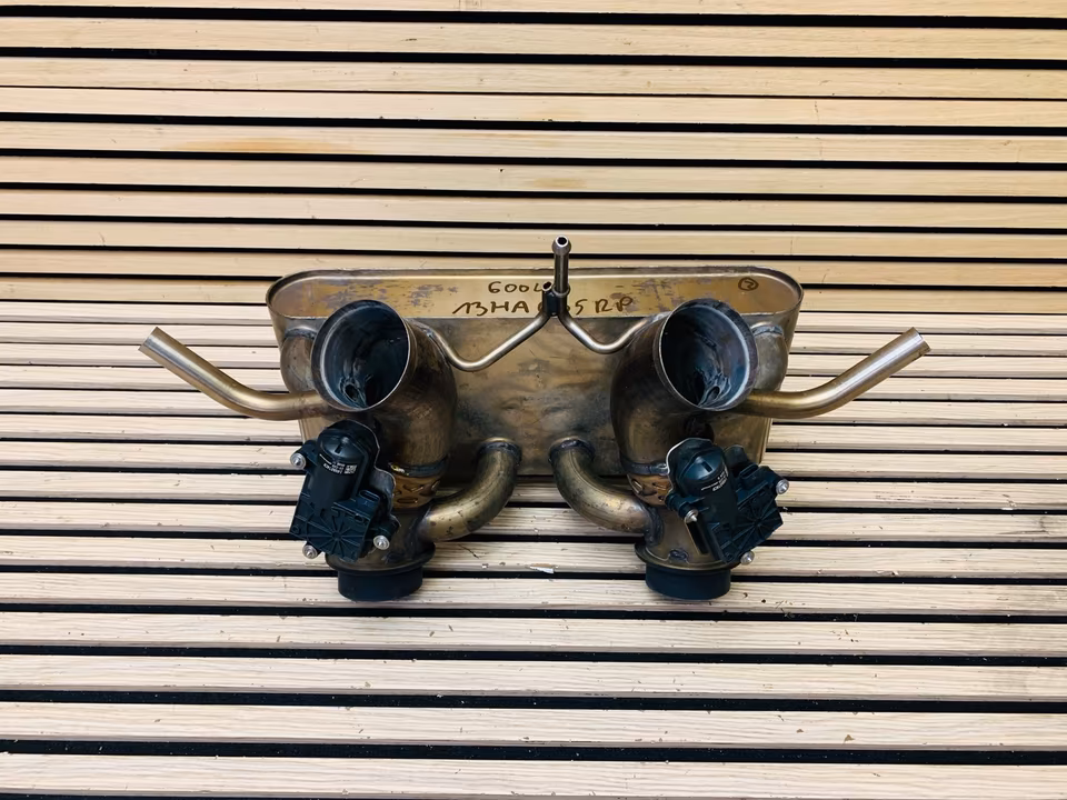 McLaren 600LT Exhaust System 13HA055RP - Image 4