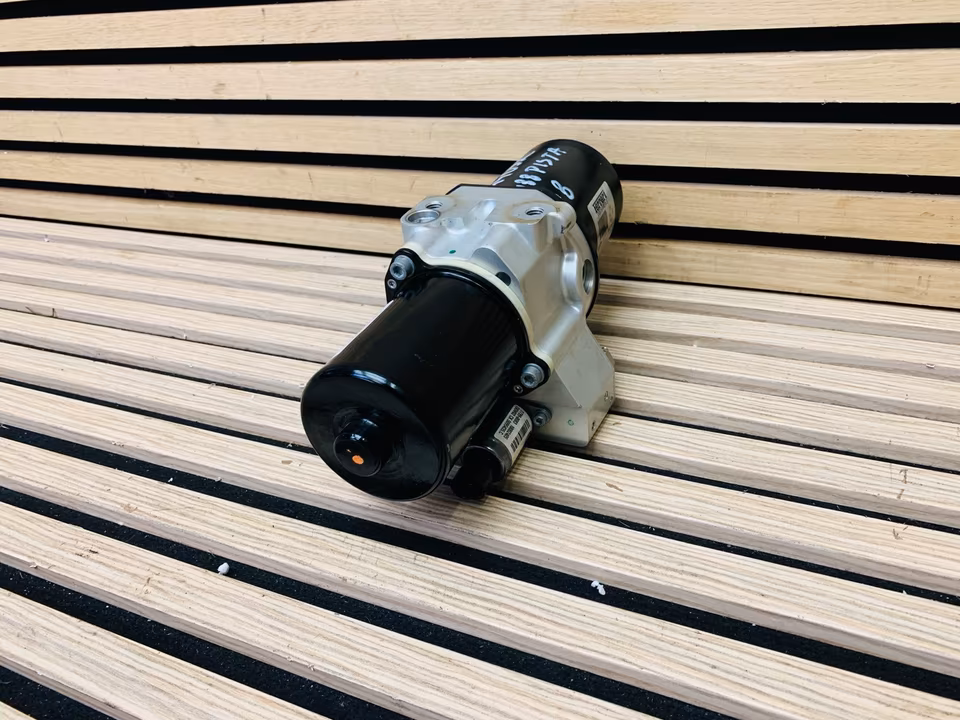 Ferrari F8 Sf90 488 Lifting Pump Pump 844052 - Image 4