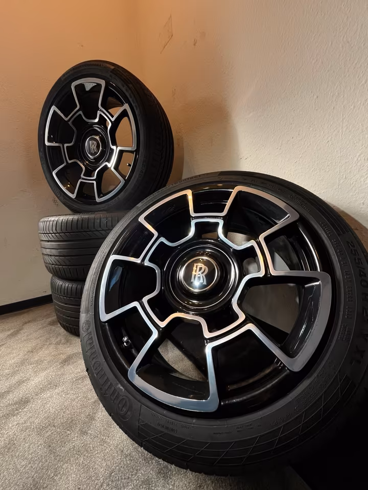 21 Inch Full-Carbon Rolls-Royce Ghost "Family" Complete Wheel Set - Image 5