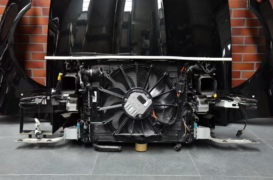 BMW M5 F90 LCI Front Package Bumper Bonnet Headlights 475 - Image 2