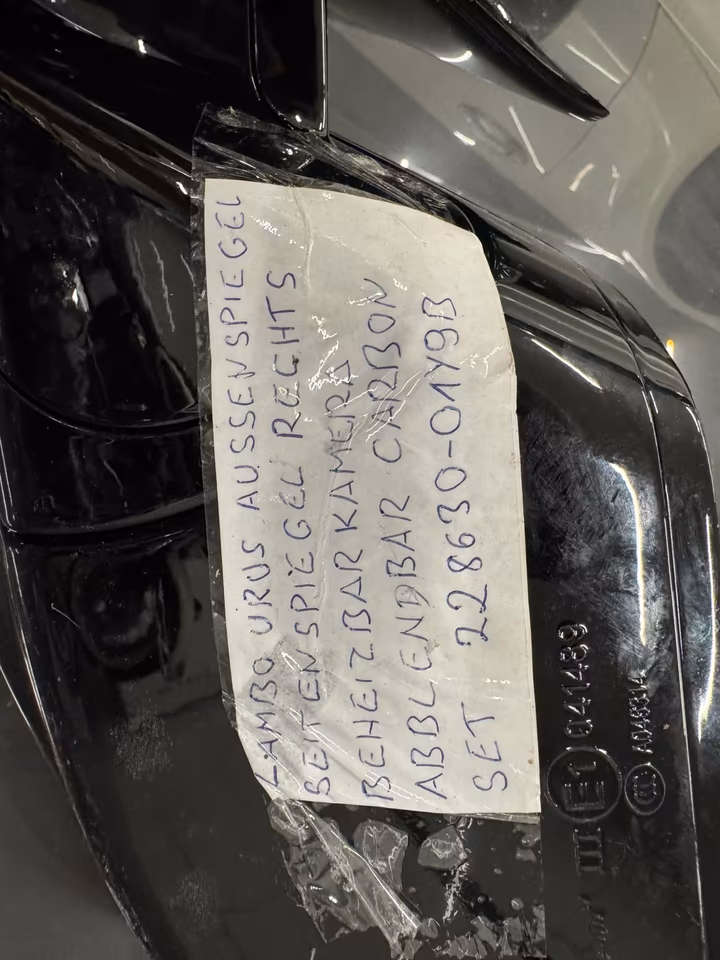 OEM LAMBORGHINI URUS CARBON FIBER MIRROR SET LIKE NEW - Image 5