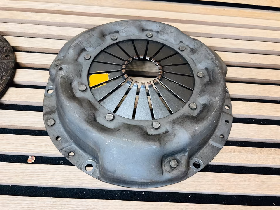 Aston Martin Vantage V8 Sportshift Clutch 6G336375DD - Image 7