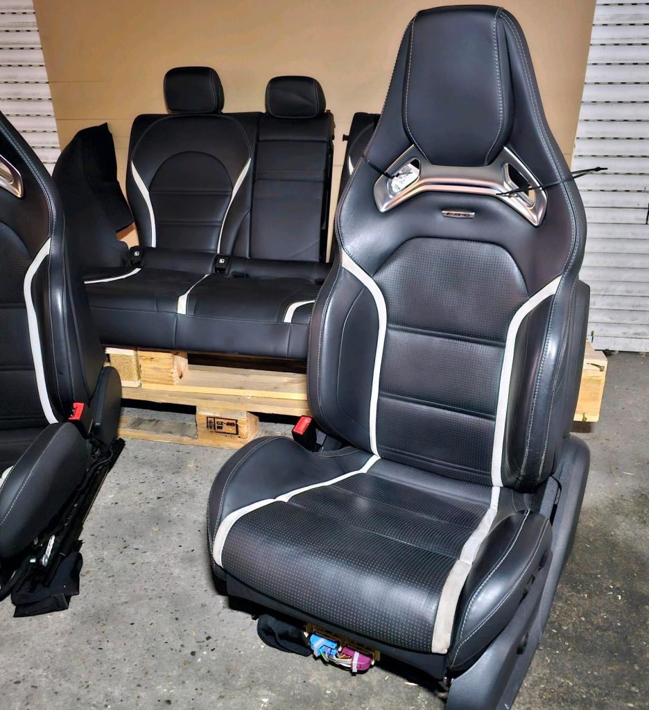 Mercedes C63 AMG Performance Bucket Seats - Image 3