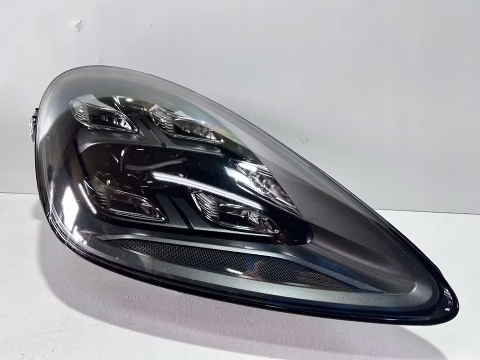 HEADLIGHTS PORSCHE CAYENNE MATRIX GTS 9Y0941036 LEFT RIGHT - Image 8