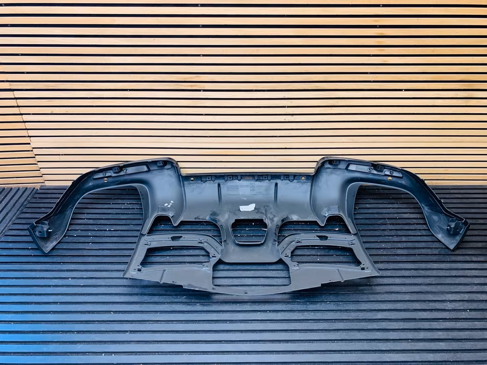 Ferrari Purosangue Diffuser Rear Bumper 958047 - Image 4