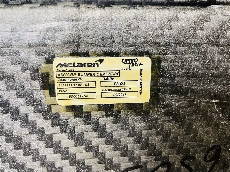 McLaren 650s rear bumper carbon 11A7741CP.02 - Image 2