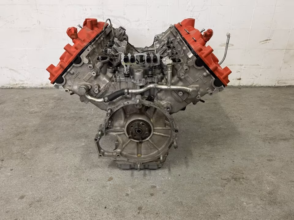 Engine Engine Ferrari California 4.3 V8 460hp F136IB 264697 - Image 4