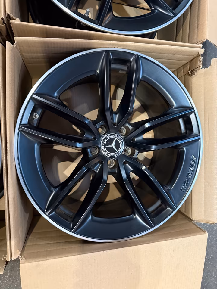 4x Mercedes-Benz AMG 9.5Jx19 ET22.5 AMG GT C SL GLC E Class TOP - Image 7