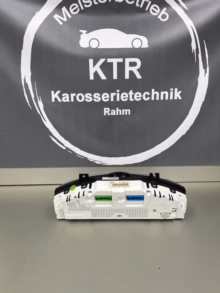 Porsche Cayenne Turbo Speedometer Instrument Cluster 7L5920880A - Image 3