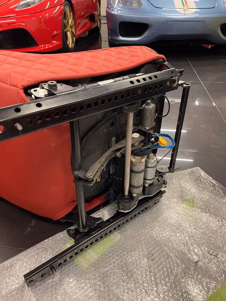 MERCEDES SLR MCLAREN CARBON SEAT PAIR ORIGINAL - Image 20