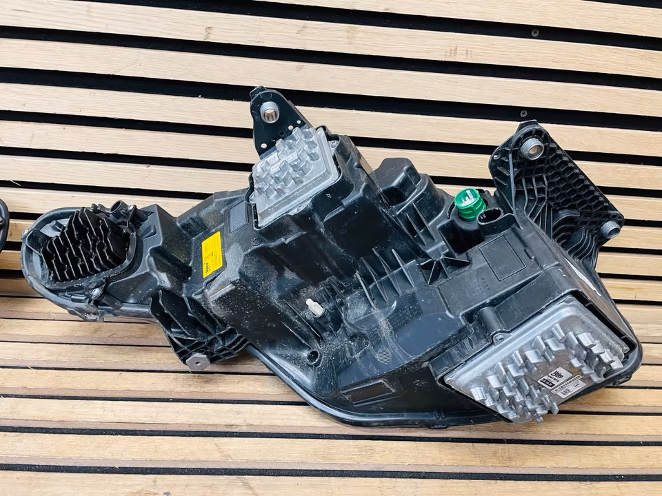 Ferrari Roma Headlights Right Left 904370 904368 - Image 2