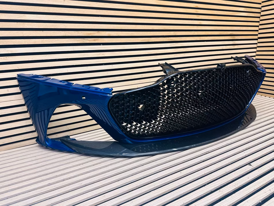 Aston Martin DBS Superleggera Front Bumper Grille KY7317D957A - Image 18