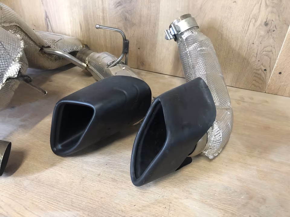 McLaren 570s Exhaust System 13HA008CP 13HA012SP.01 - Image 5