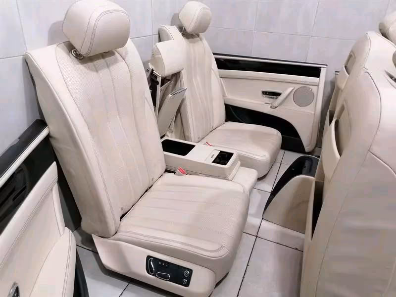 BENTLEY FLYING SPUR MK2 13-19 I seats 2015 - Image 11