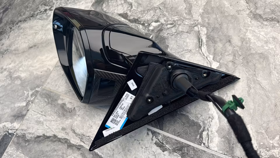 LAMBORGHINI URUS EXTERIOR MIRRORS CARBON 15 PIN CAMERA - Image 7