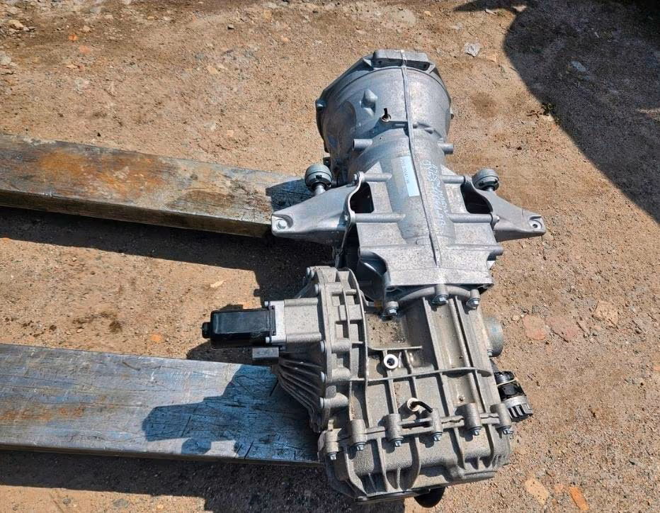 ASTON MARTIN DB11 4.0 V8 gearbox - Image 4