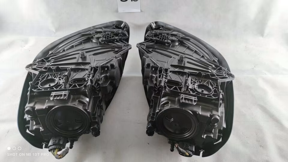 PORSCHE MACAN HEADLIGHTS LEFT RIGHT GLASS 95B - Image 2