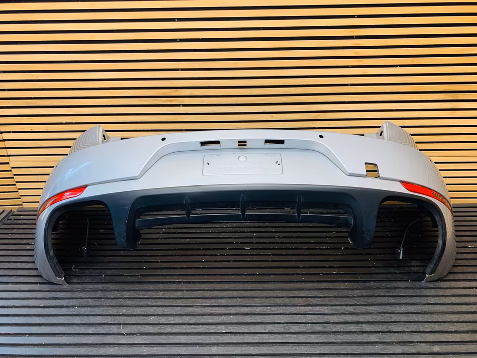 Porsche Macan GTS Rear Bumper 95B807421 - Image 13