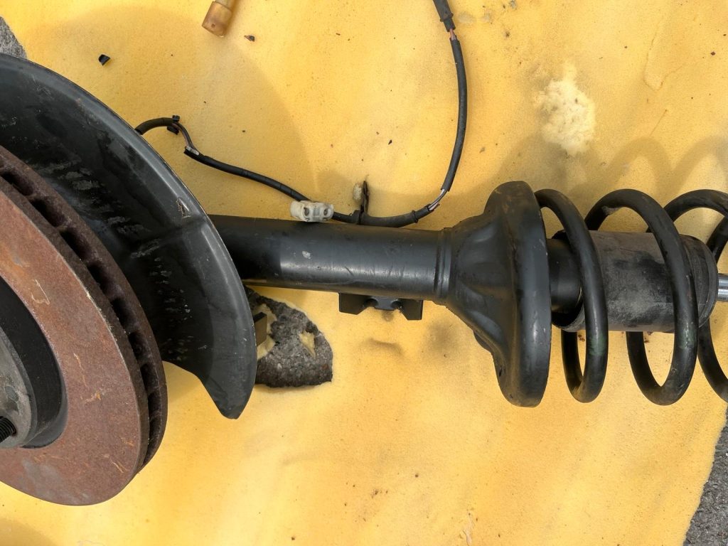 BMW E30 M3 Shock Absorbers - Image 2