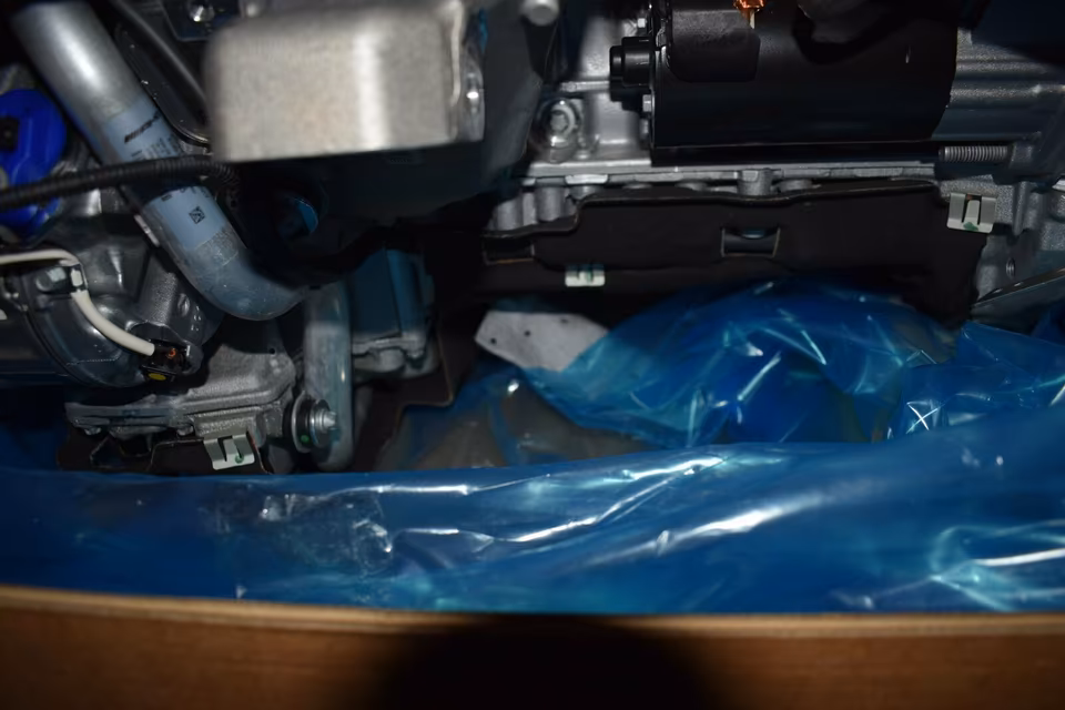 Mercedes complete engine M176.980 176 S S class 560 4km! - Image 2