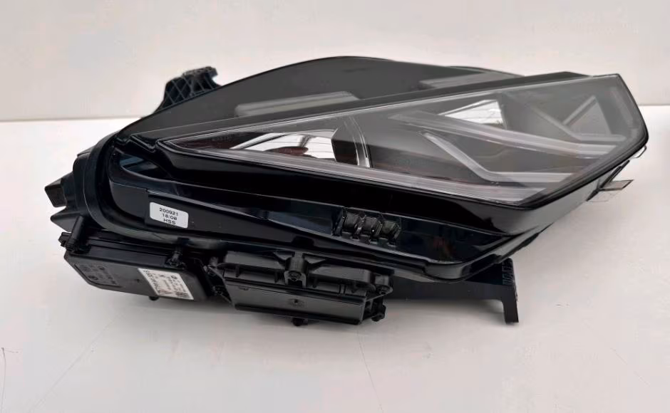 Lamborghini Huracan Headlights - Image 3