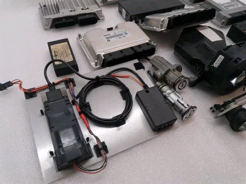 ROLLS ROYCE PHANTOM 2007 Engine Control Module Kit +Wrench - Image 10