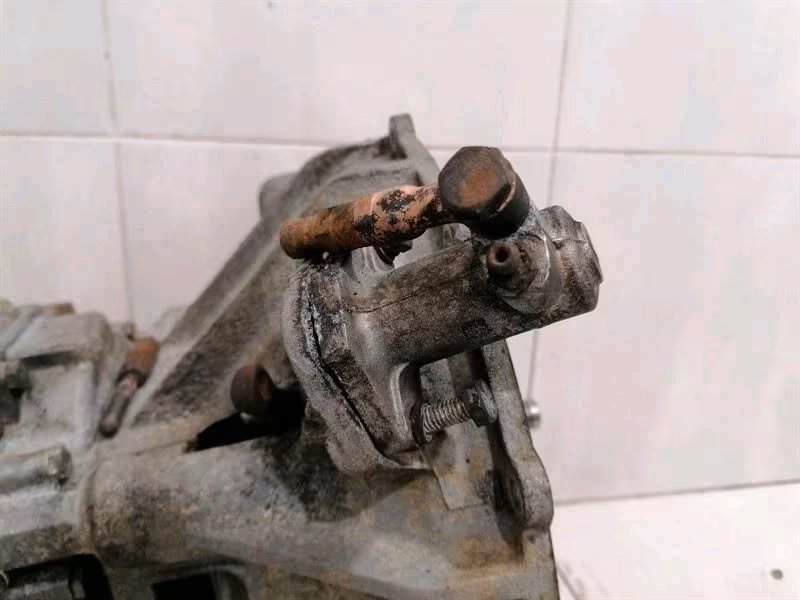 ASTON MARTIN VANTAGE 3 1973-1978 5-SPEED MANUAL TRANSMISSION - Image 7