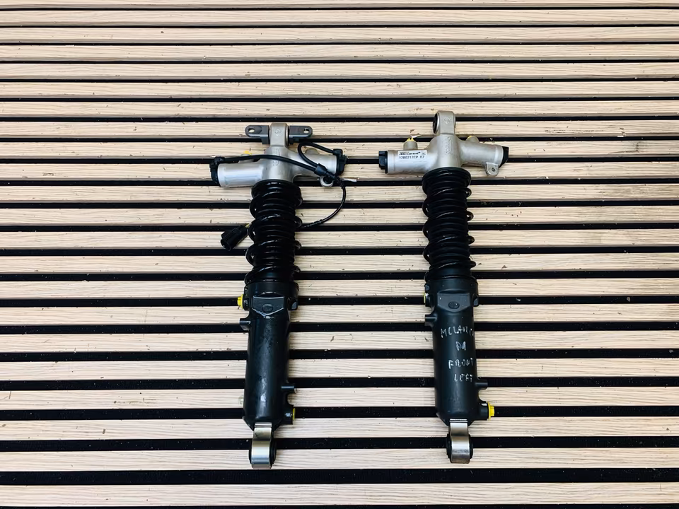 McLaren P1 Front Left Right Shock Absorber 12B0212CP 12B0211CP - Image 2