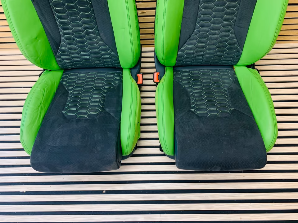 Lamborghini Urus Front Seats - Image 9