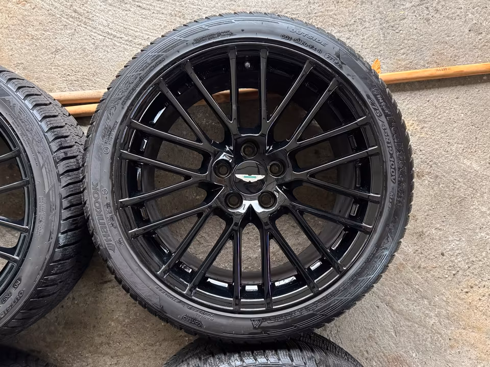 Aston Martin Vantage V8 winter tires 235/40 275/35 R19 rims - Image 6