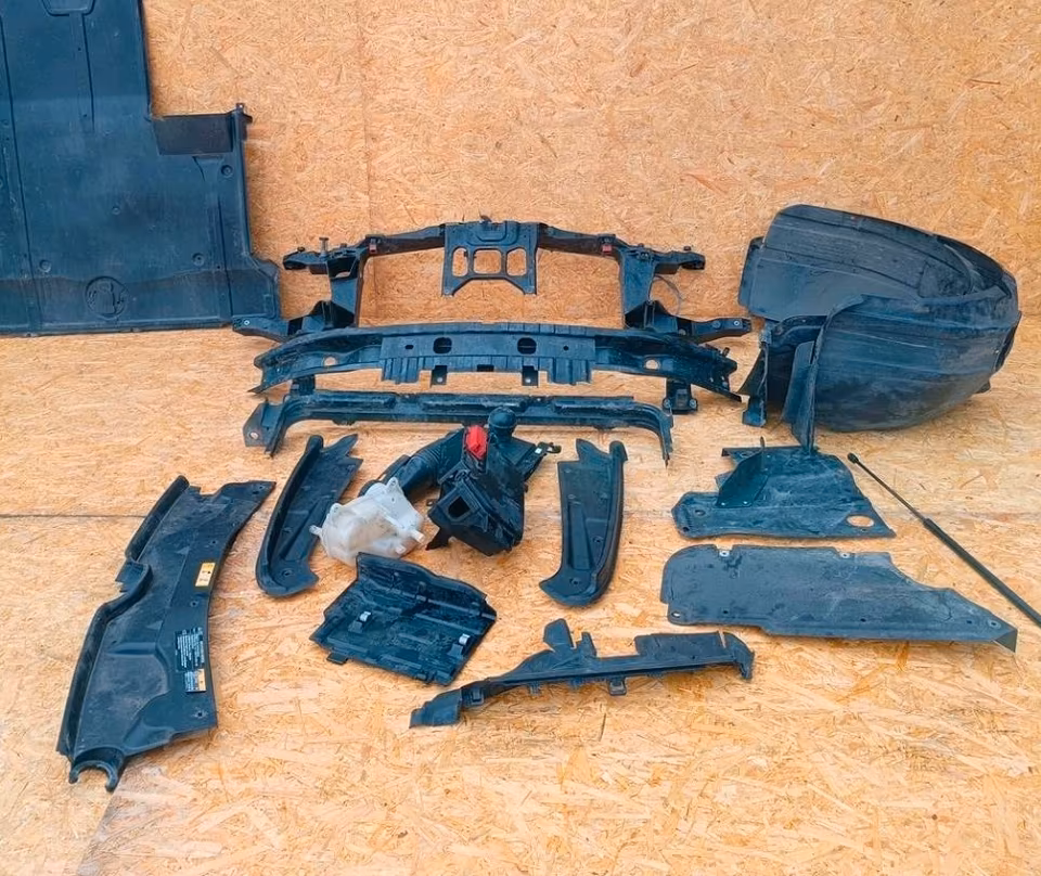 MERCEDES V250 AMG FACELIFT FRONT PACKAGE COMPLETE - Image 2