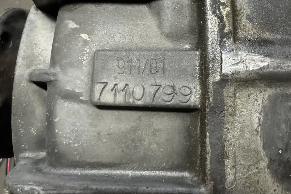 Porsche 911/01 5-Speed Transaxle - Image 15