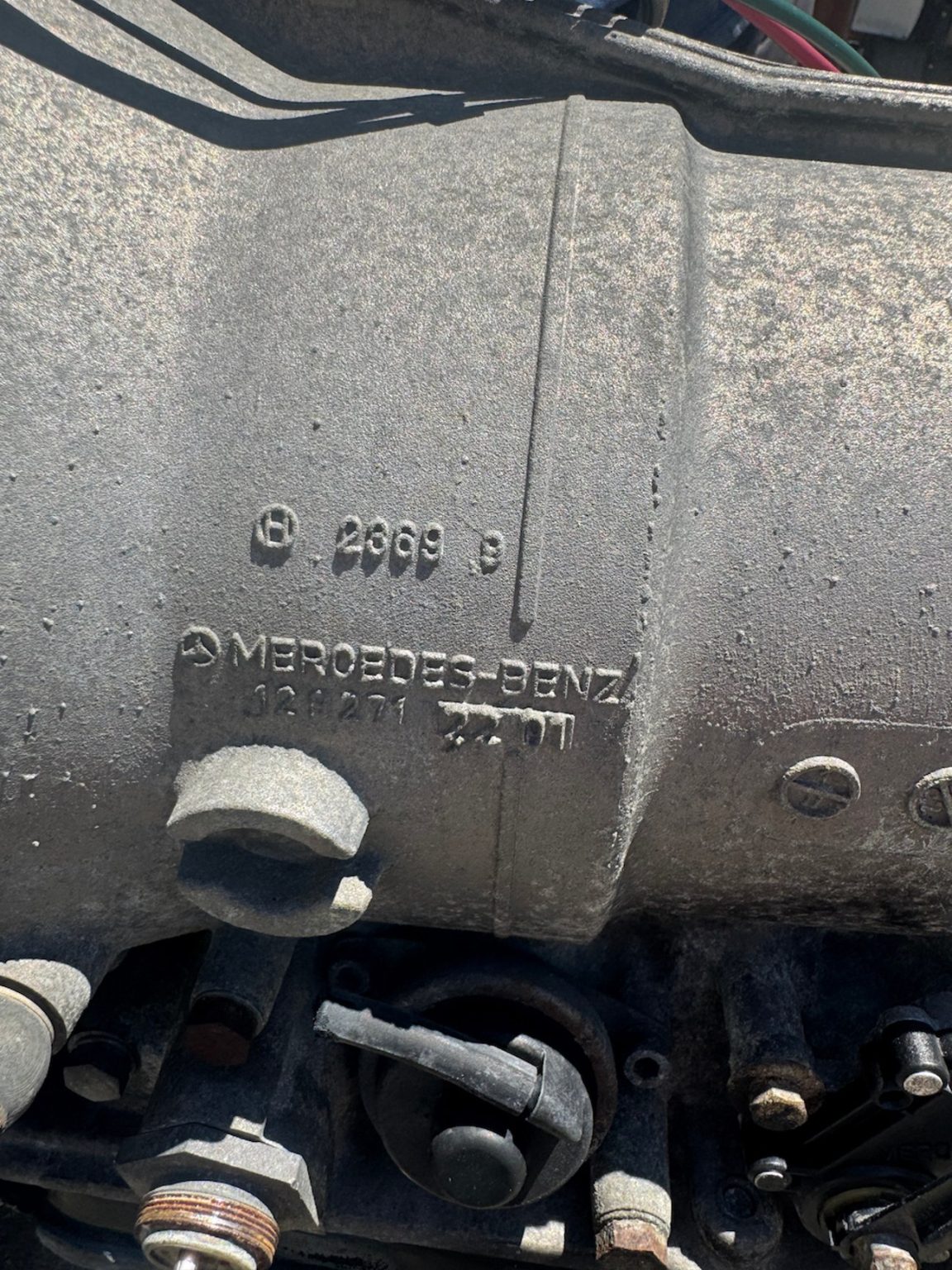 AMG M104 3.4-Liter 24v Engine - Image 12