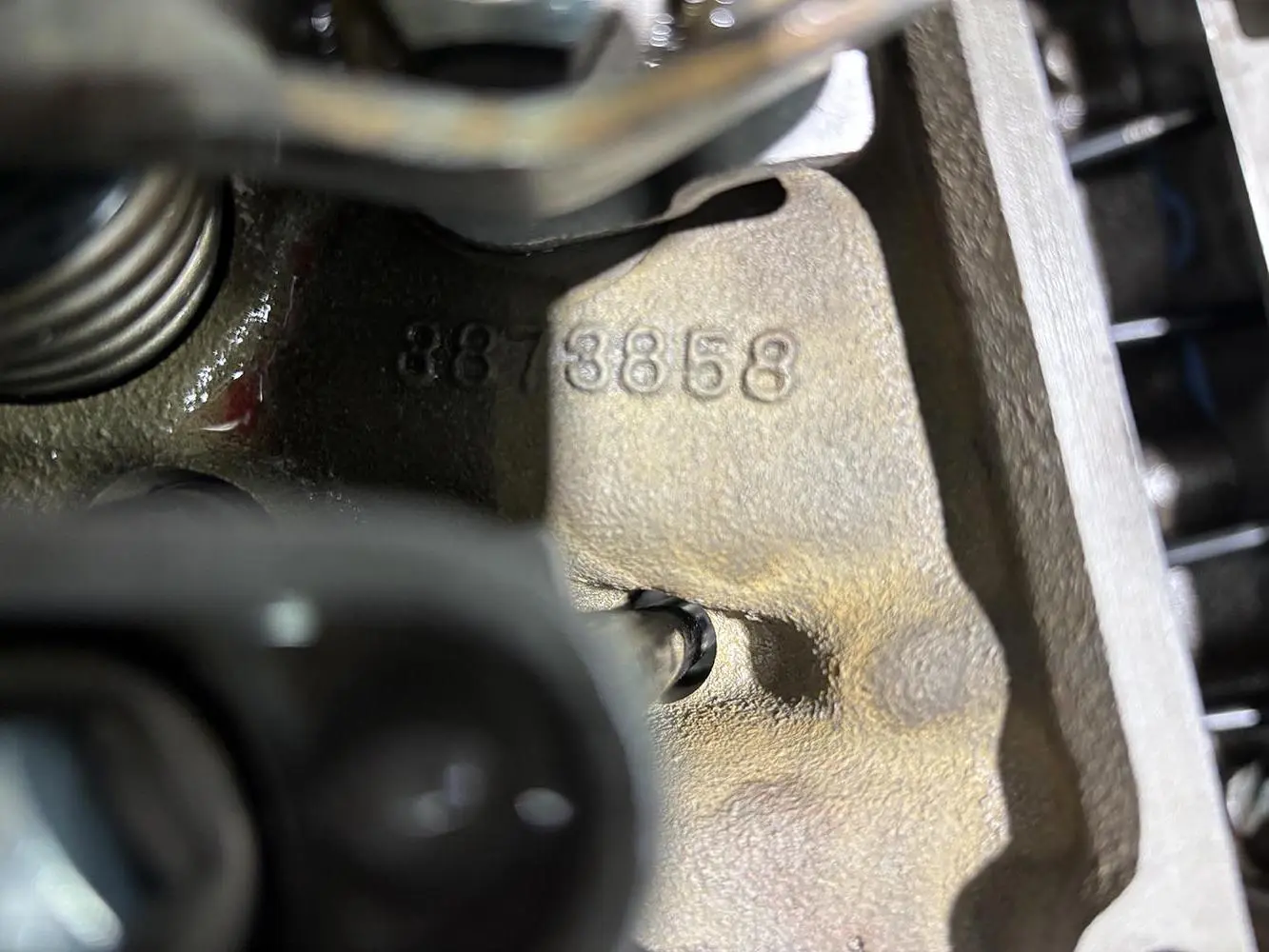 Chevrolet L78 V8 Engine - Image 11