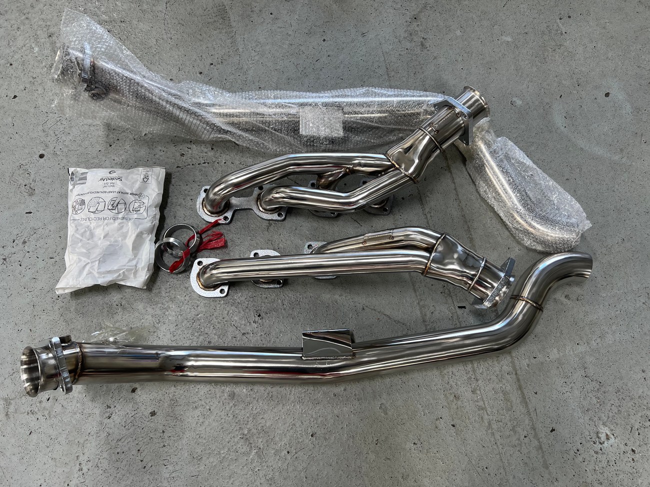 Kleemann Headers for M113 W210 and All Four AMG Brake Rotors - Image 15